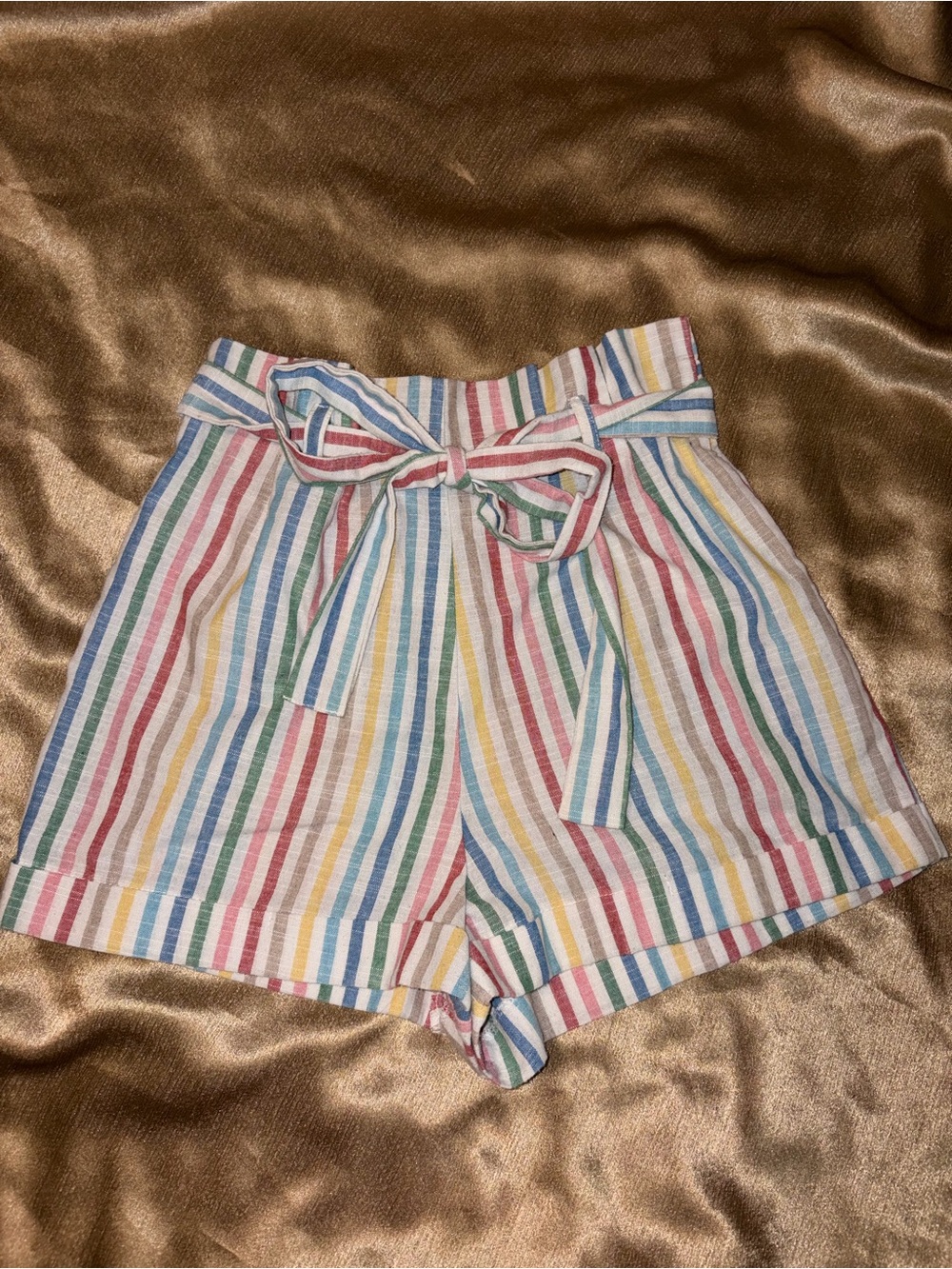 Timing Multicolor Striped scrunched Waist Shorts - White Base